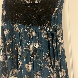 Long sleeve dressy shirt